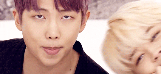 tumblr_owib3skmSO1v7fbhfo1_540.gif?type=